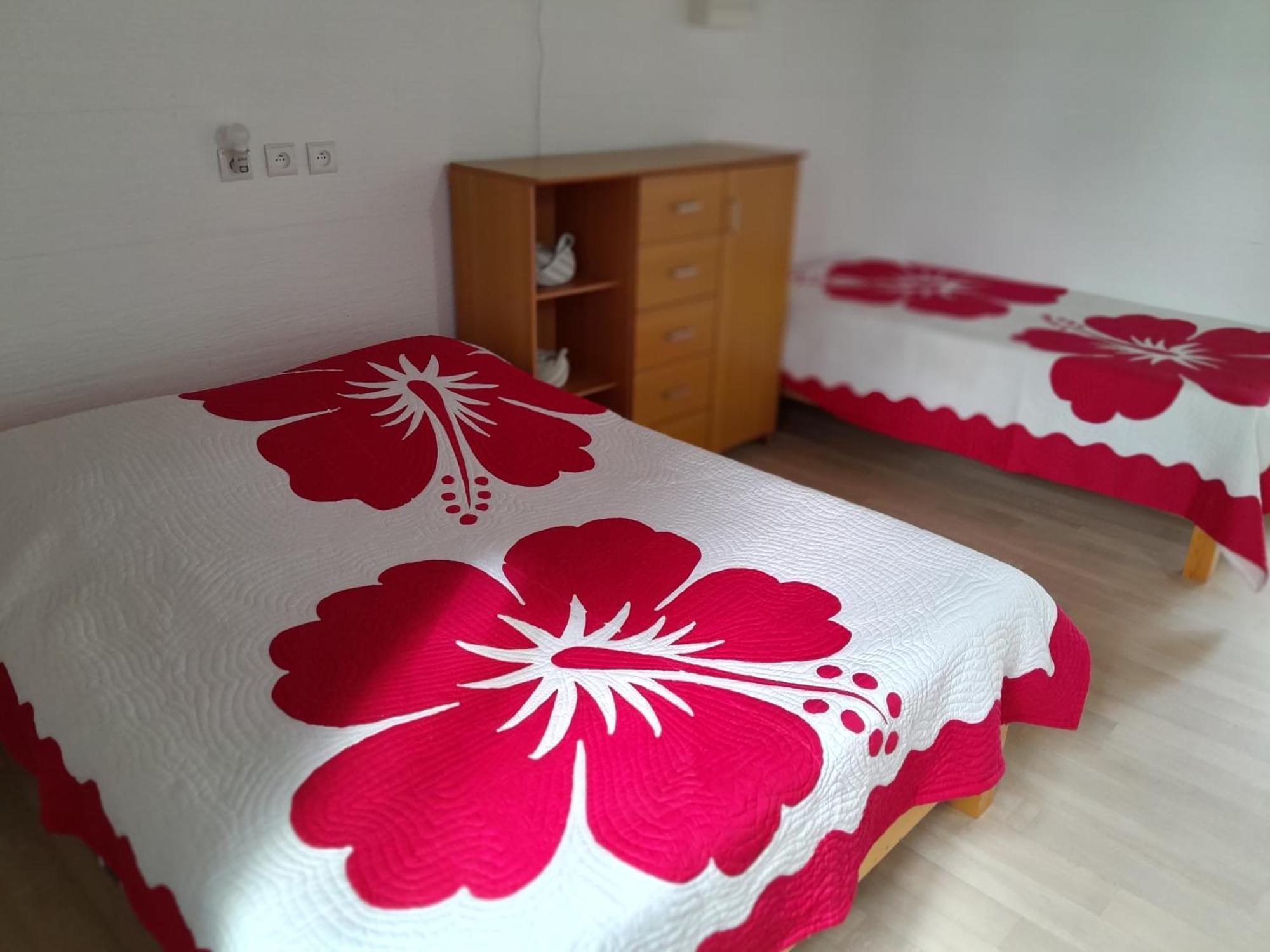 Mataura Mara'Ai Le Spot Tubuai Chambre Triple Taahueia Deluxe Sdb Privee Avec Piscine מראה חיצוני תמונה
